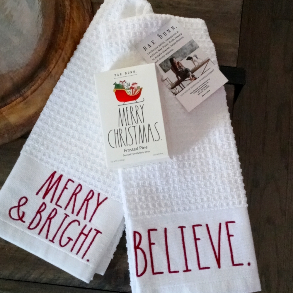 Rae Dunn Soap bar + 2 Rae Dunn Christmas towels. Great hostess gift - Picture 1 of 5